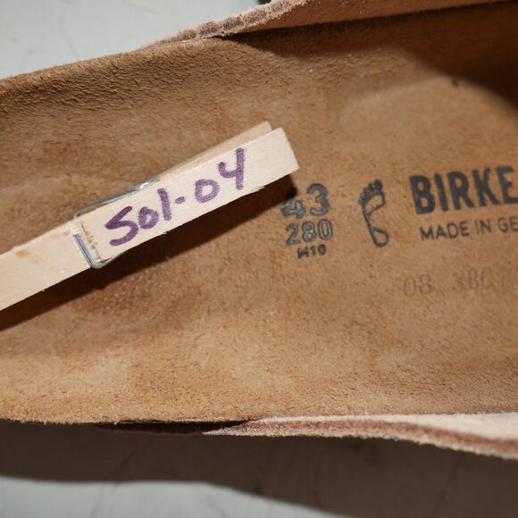 Birkenstock Men's Arizona Suede Embossed Sandals Size 10 Beige Flip Flops NWT - Picture 12 of 16